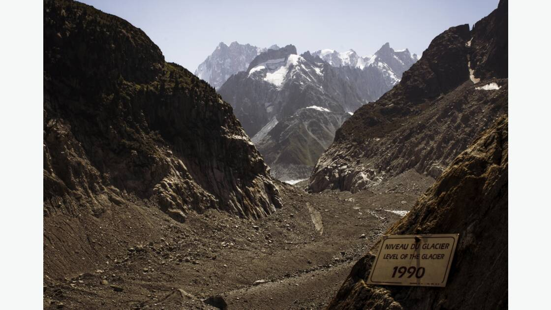 " 2021 vs 1990 : désastre pour la mer de Glace " par Morgane Lebret.