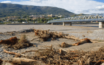 Quelques heures après la crue du Var le 3 octobre à Gattières (06)