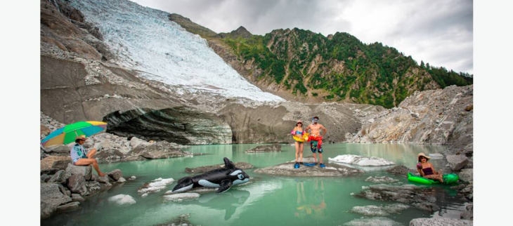 " Fonte des glaces, les glaciers boivent la tasse " de Julia Roger-Veyer a été désignée par les internautes pour remporter le prix du public.